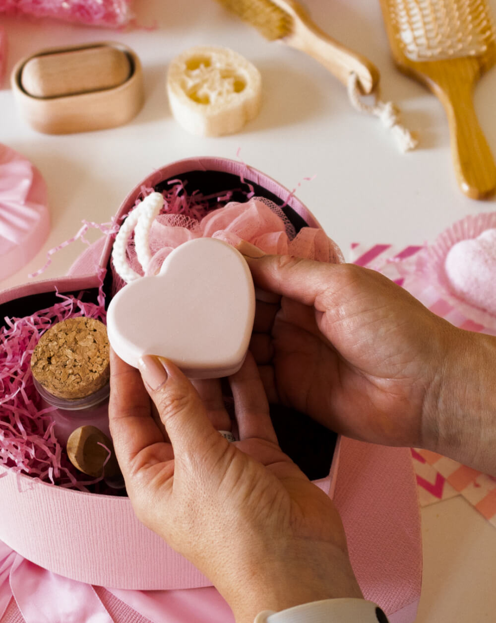 Xà phòng mâm xôi